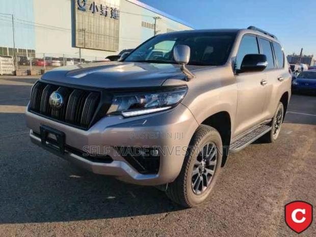 Toyota Land Cruiser Prado 2023 Burgundy