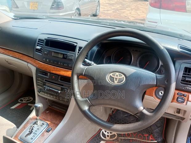 Toyota Mark II 2001 Black