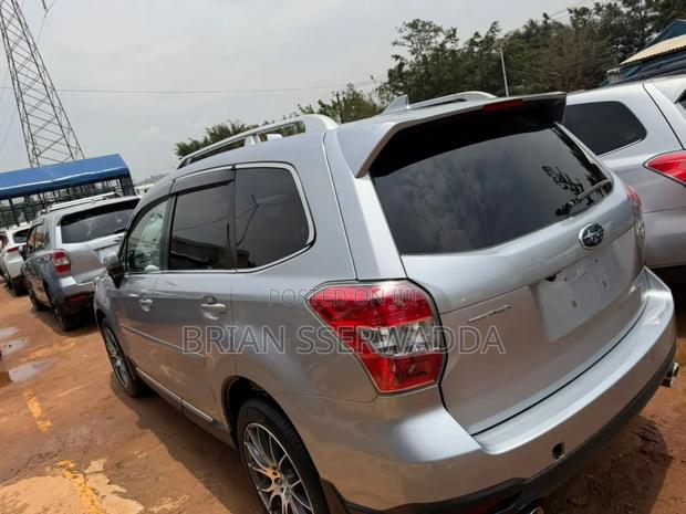 Subaru Forester 2015 Silver