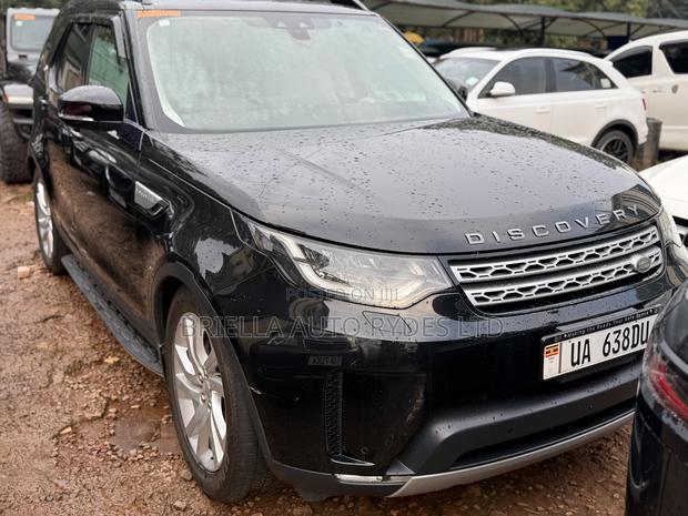 Land Rover Discovery Sport 2019 Black