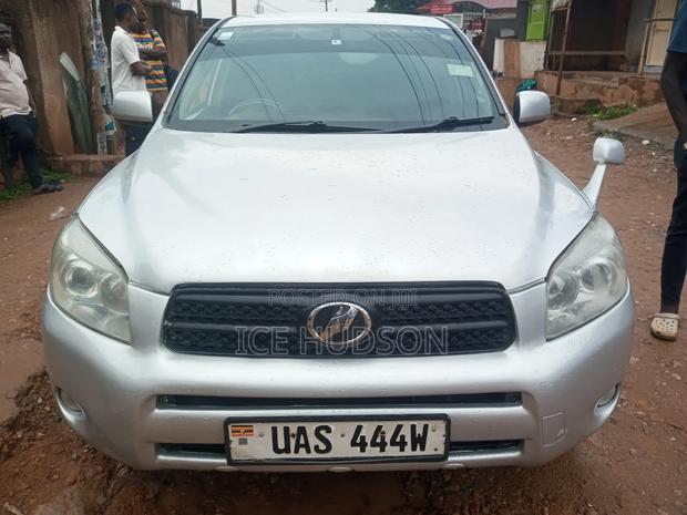 Toyota RAV4 2006 Silver