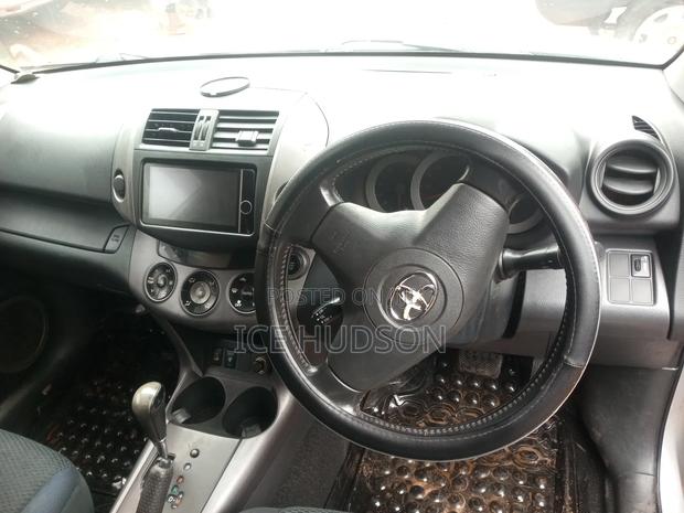 Toyota RAV4 2006 Silver