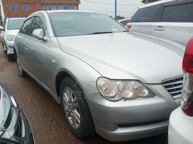 Toyota Mark X 2006 Gray