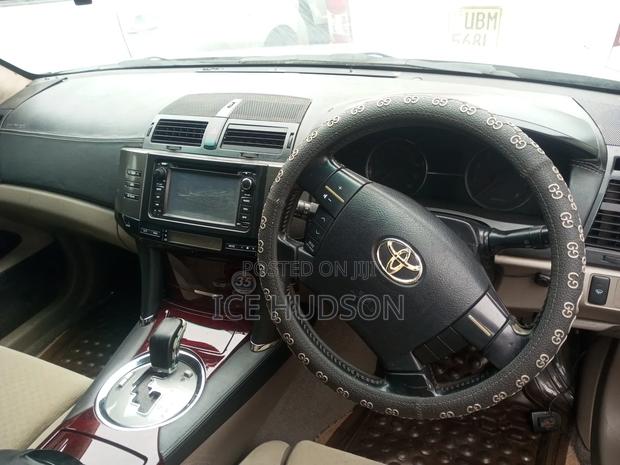 Toyota Mark X 2006 Gray