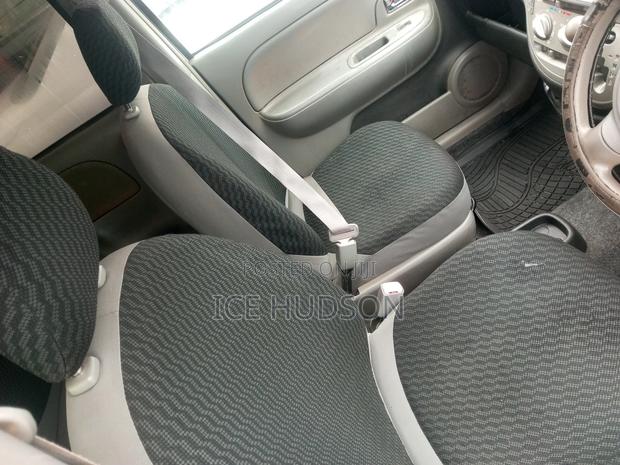 Toyota Sienta 2008 White