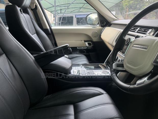 Land Rover Range Rover Vogue 2016 Green