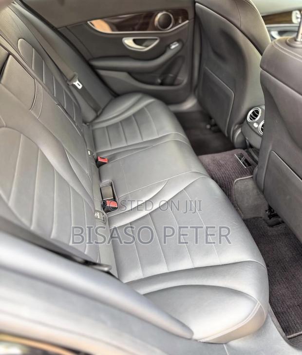 Mercedes-Benz C200 2017 Black