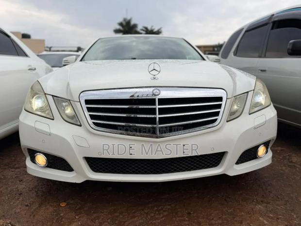 Mercedes-Benz E300 2012 White