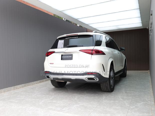 Mercedes-Benz GLE-Class GLE 400d 4MATIC 2019 White