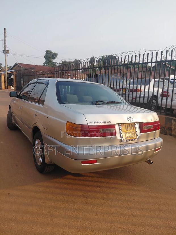 Toyota Premio 2001 Brown