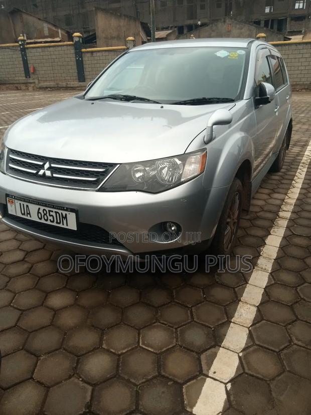 Mitsubishi Outlander 2012 Silver
