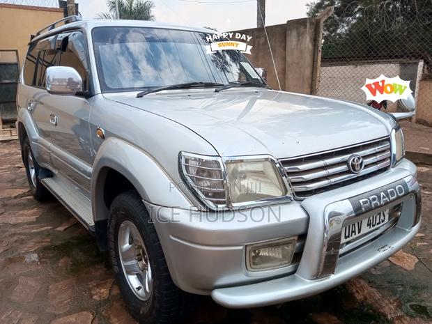 Toyota Land Cruiser Prado 2002 Silver