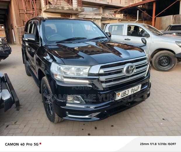 Toyota Land Cruiser 4.5 V8 GX-R 2013 Black