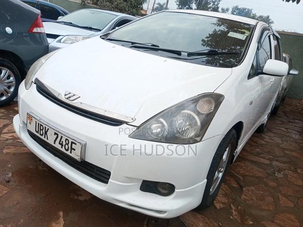 Toyota Wish 2007 White
