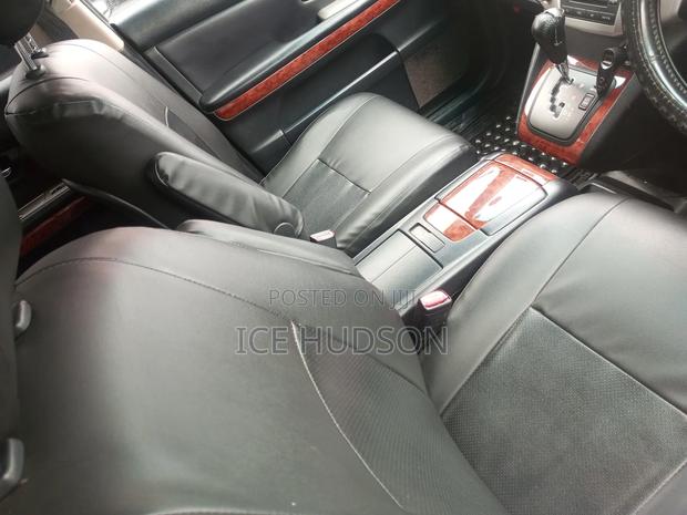 Toyota Harrier 2009 Silver
