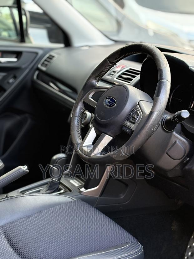 Subaru Forester 2016 Black