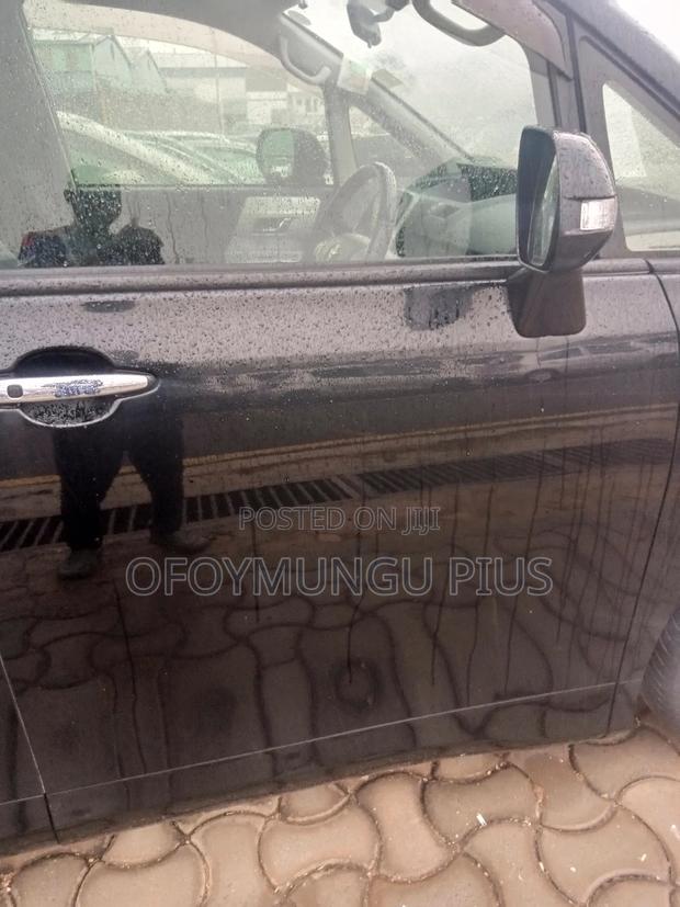 Toyota Noah 2013 Black