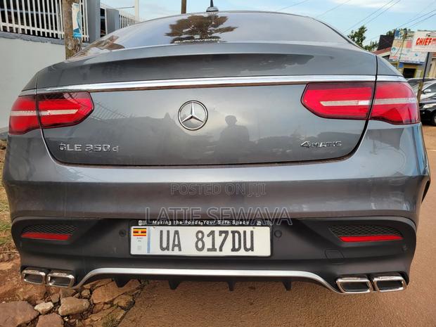 Mercedes-Benz GLE-Class GLE 350d 4MATIC 2017 Gray