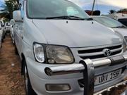 Toyota Noah 2.0 FWD (8 Seater) 2001 White for sale