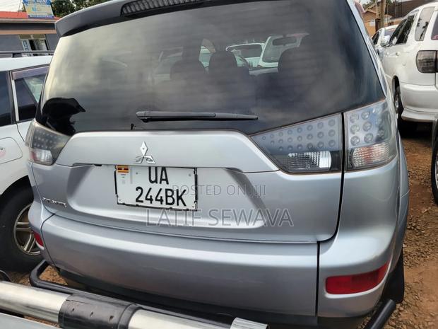 Mitsubishi Outlander 2.0 Invite 2006 Silver