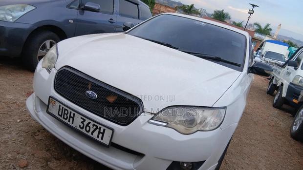 Subaru Legacy 2012 White