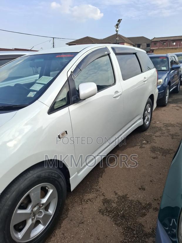 Toyota Wish 2007 White