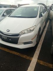 Toyota Wish 2013 White for sale