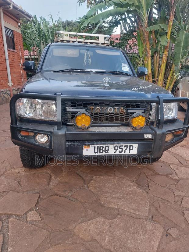 Toyota Land Cruiser 2009 Purple