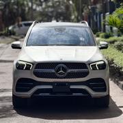 Mercedes-Benz GLE-Class GLE 300d 4MATIC 2019 White for sale