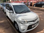 Toyota Sienta 2012 White for sale