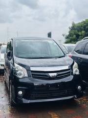 Toyota Noah 2.0 143hp AWD (8 Seater) 2013 Black for sale