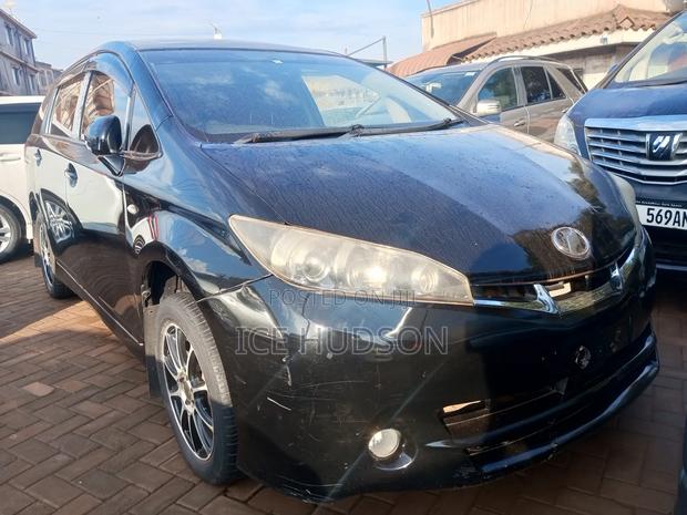 Toyota Wish 2010 Black
