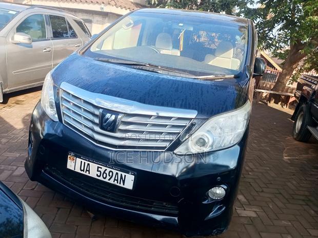 Toyota Alphard 2010 Black