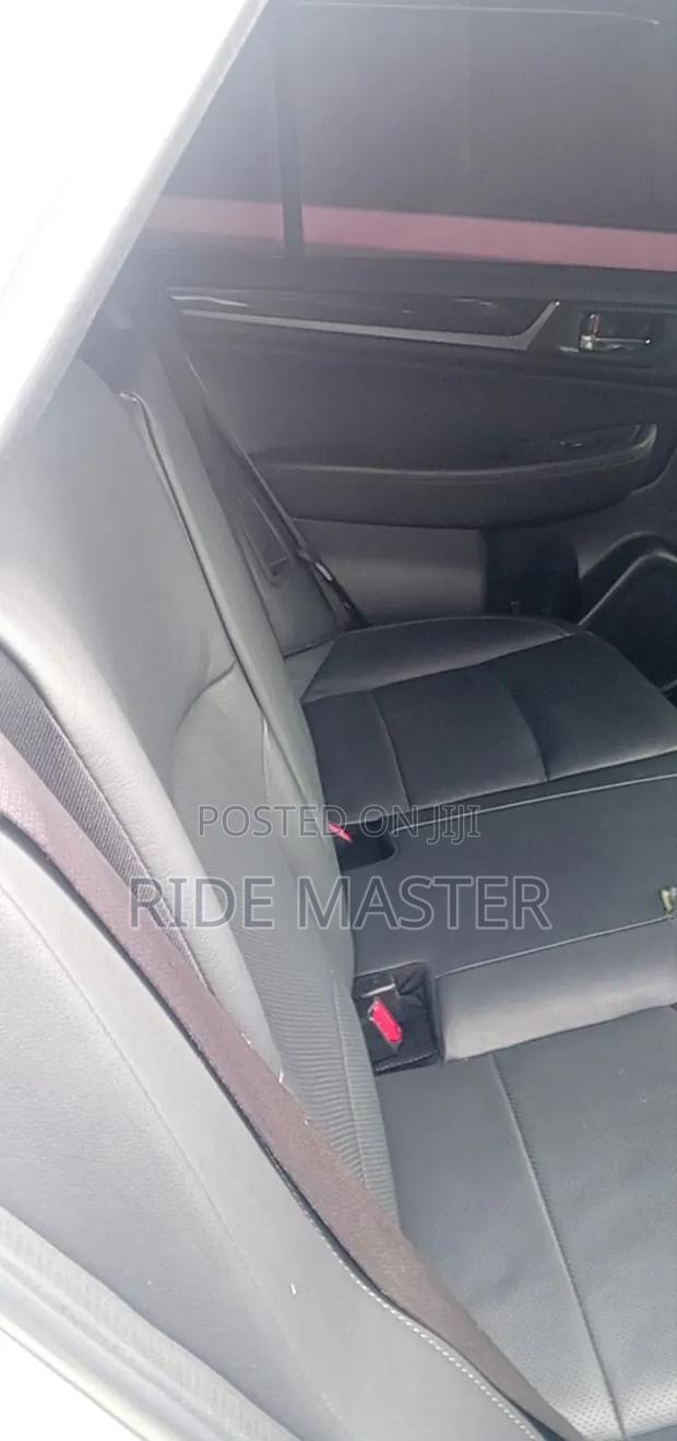 Subaru Outback 2015 White