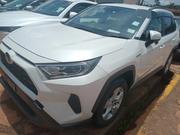 Toyota RAV4 2018 White for sale