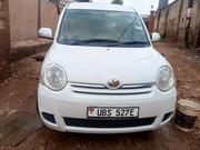 Toyota Sienta 2008 White for sale