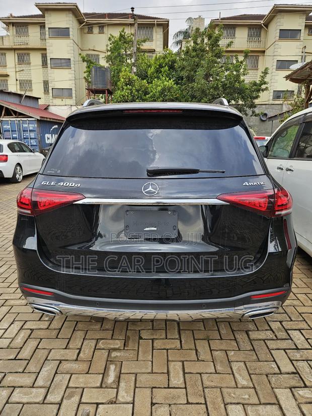 Mercedes-Benz GLE-Class GLE 400d 4MATIC 2022 Black