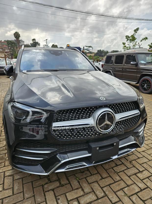 Mercedes-Benz GLE-Class GLE 400d 4MATIC 2022 Black