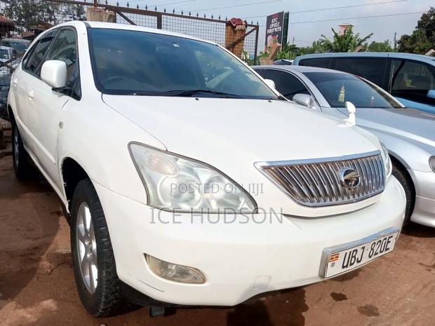 Toyota Harrier 2017 White
