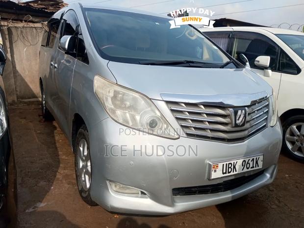 Toyota Alphard 2008 Silver