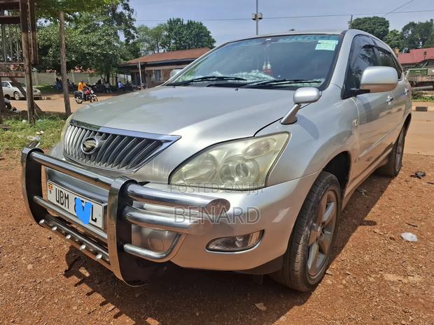 Toyota Harrier 2.4 2009 Silver