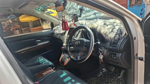 Toyota Harrier 2.4 2009 Silver