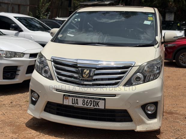 Toyota Alphard 2014 White