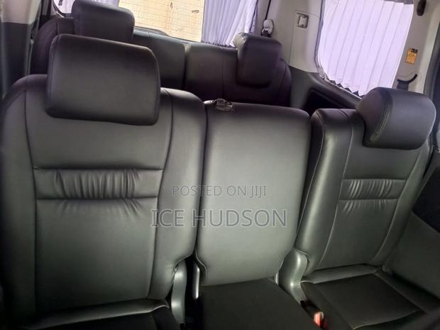 Toyota Voxy SV Premium 2014 White