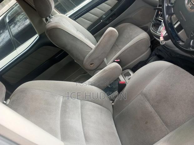 Toyota Alphard 2004 White