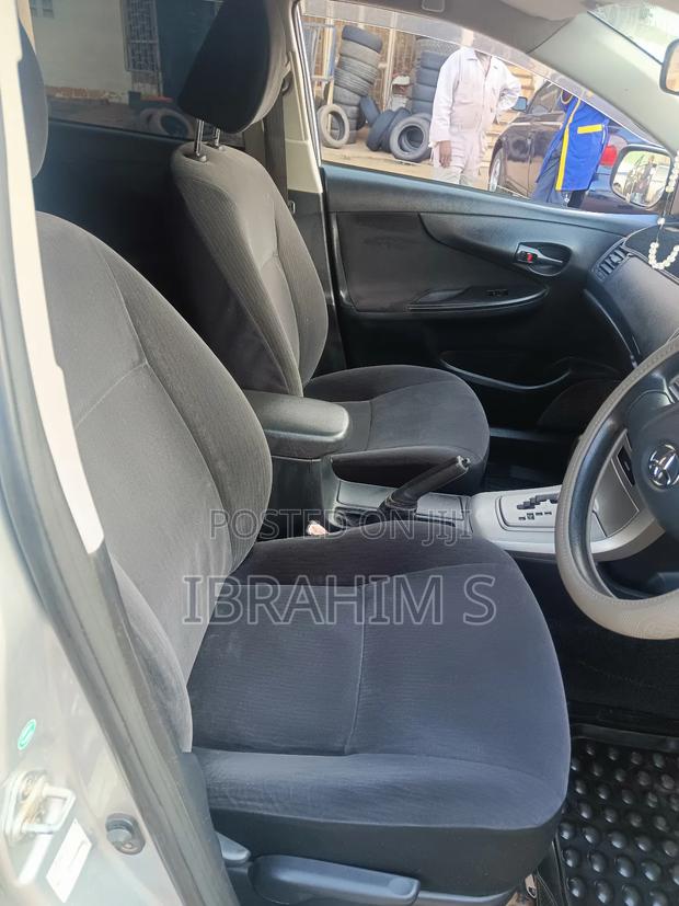Toyota Corolla Fielder 2015 Silver