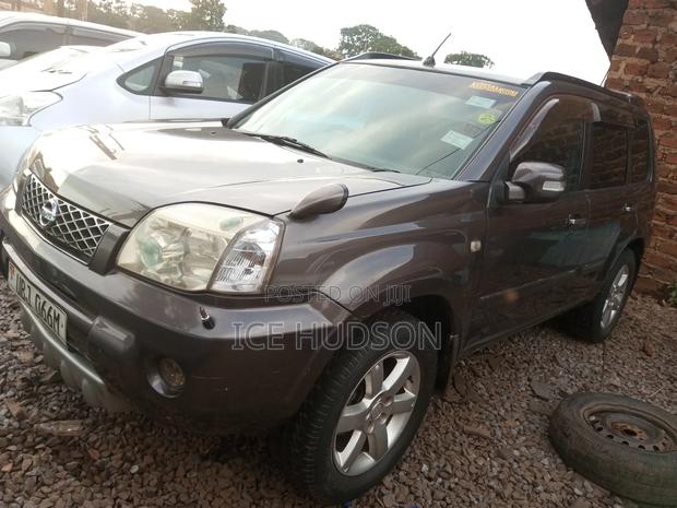 Nissan X-Trail 2004 Beige