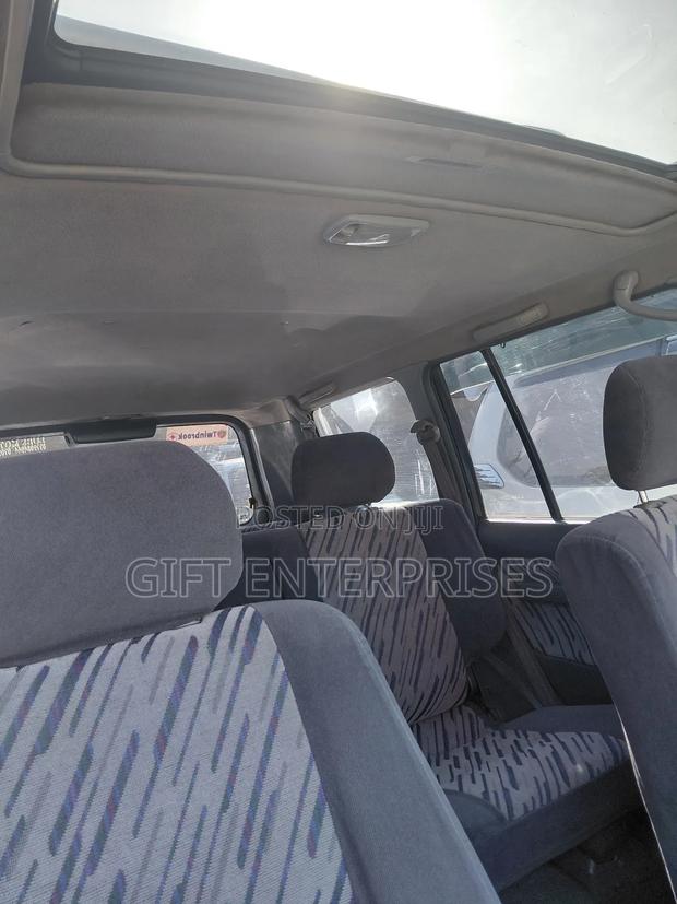 Toyota Land Cruiser Prado 2002 White