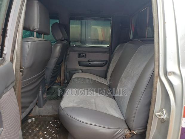 Toyota Hilux 1998 Silver