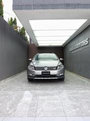 Volkswagen Passat 2012 Silver for sale